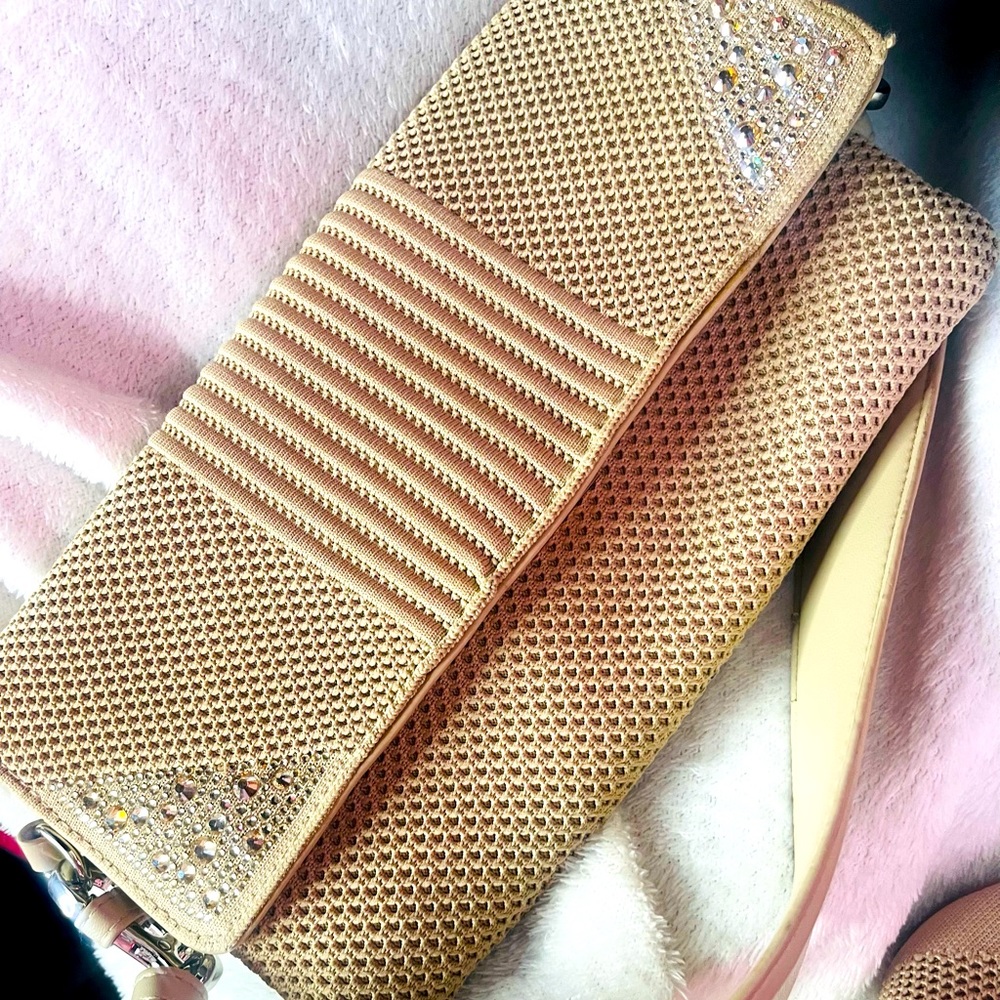 Small purse to use it everywhere